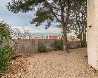 1738 Toltec Circle - Photo Thumbnail 20