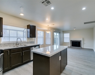 1738 Toltec Circle - Photo Thumbnail 37