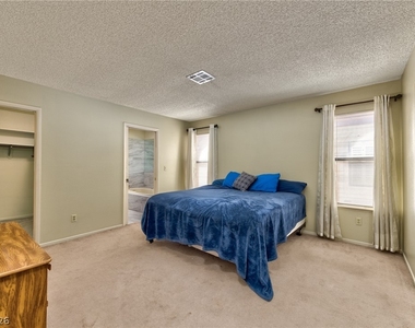 1751 Reno Avenue - Photo Thumbnail 6