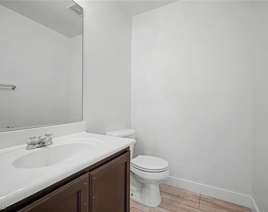 8168 New Leaf Avenue - Photo Thumbnail 8