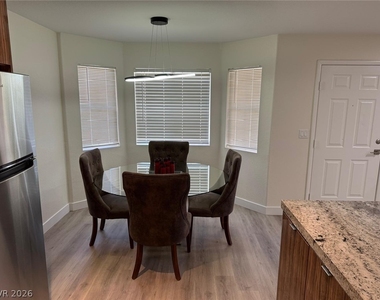 8410 Eldora Avenue - Photo Thumbnail 7