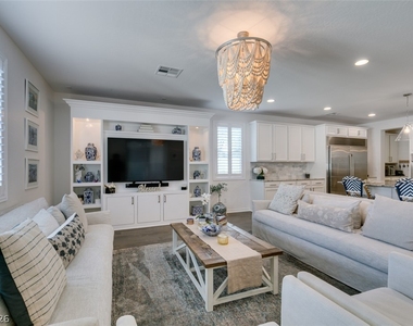 12314 Kings Eagle Street - Photo Thumbnail 17