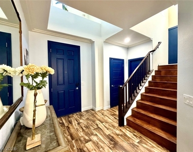 7170 Steubling Glen Street - Photo Thumbnail 5