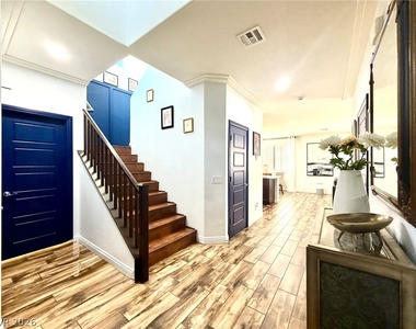 7170 Steubling Glen Street - Photo Thumbnail 3