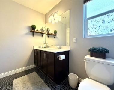 7170 Steubling Glen Street - Photo Thumbnail 37