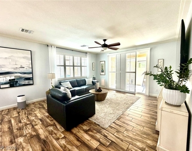 7170 Steubling Glen Street - Photo Thumbnail 6