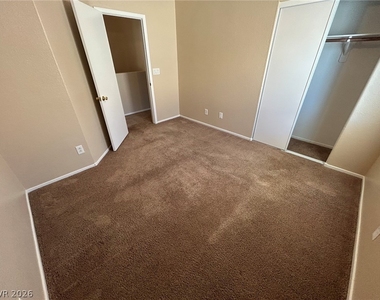 1611 Lefty Garcia Way - Photo Thumbnail 13