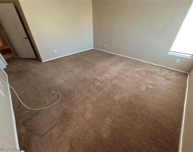1611 Lefty Garcia Way - Photo Thumbnail 15