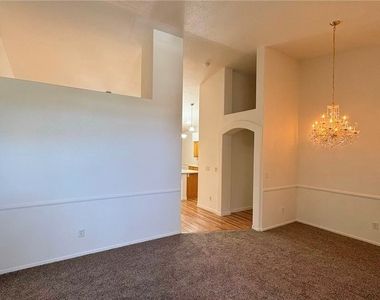 551 Duran Street - Photo Thumbnail 4