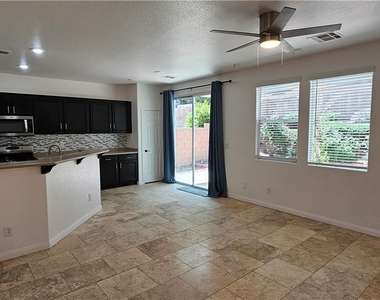 545 Playa Linda Place - Photo Thumbnail 4