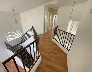 5730 Coleridge Way - Photo Thumbnail 14