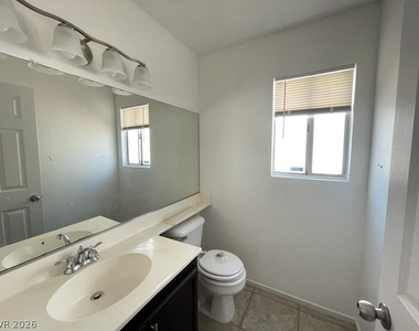 5730 Coleridge Way - Photo Thumbnail 11