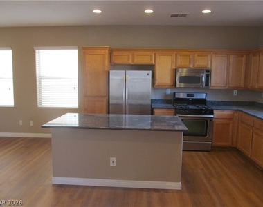 7375 San Pablin Street - Photo Thumbnail 14