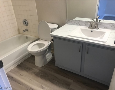 8600 W Charleston Boulevard - Photo Thumbnail 14