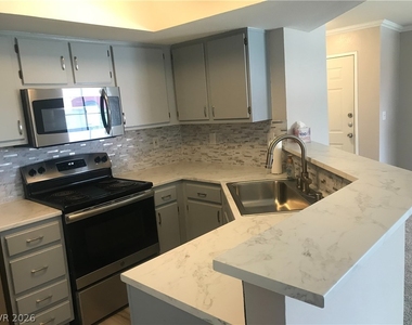 8600 W Charleston Boulevard - Photo Thumbnail 7