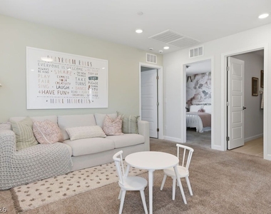 913 Cadence View Way - Photo Thumbnail 25