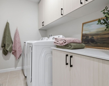 913 Cadence View Way - Photo Thumbnail 31