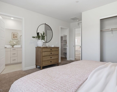 913 Cadence View Way - Photo Thumbnail 28