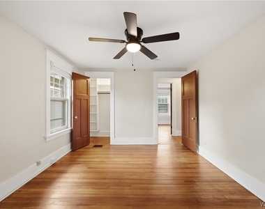 259 California Drive - Photo Thumbnail 16