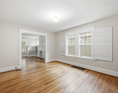 259 California Drive - Photo Thumbnail 6