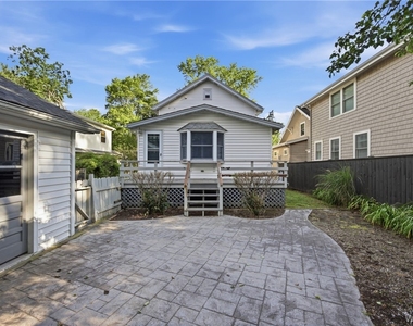 259 California Drive - Photo Thumbnail 23