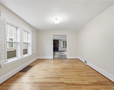 259 California Drive - Photo Thumbnail 7