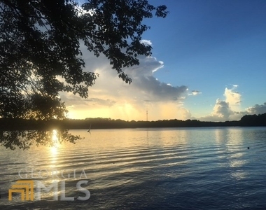 13 Northlake Drive - Photo Thumbnail 45