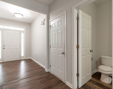 1000 Pierce Brennen Drive - Photo Thumbnail 2