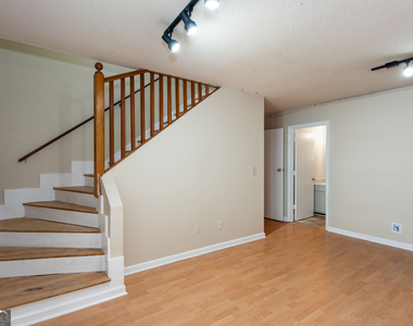 664 Bellemeade Avenue Nw - Photo Thumbnail 1