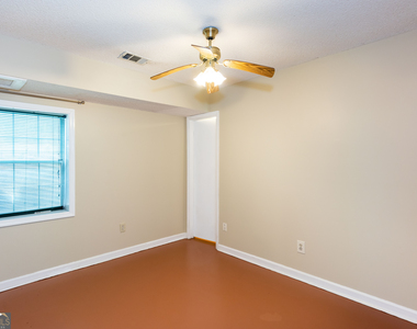 664 Bellemeade Avenue Nw - Photo Thumbnail 12
