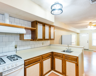 664 Bellemeade Avenue Nw - Photo Thumbnail 18