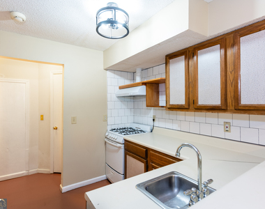 664 Bellemeade Avenue Nw - Photo Thumbnail 16
