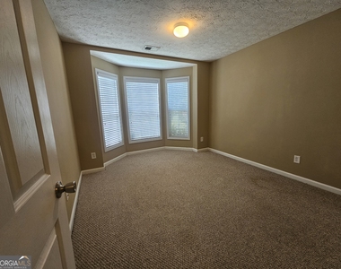 22 Horizon Hill - Photo Thumbnail 16