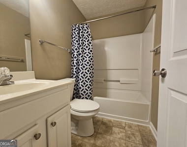 22 Horizon Hill - Photo Thumbnail 17