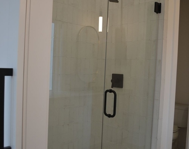 370 2nd Street - Photo Thumbnail 8