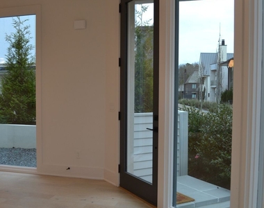 370 2nd Street - Photo Thumbnail 17