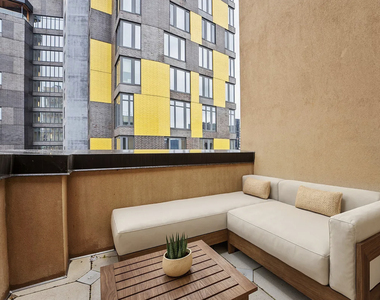 55 Broad Street - Photo Thumbnail 3