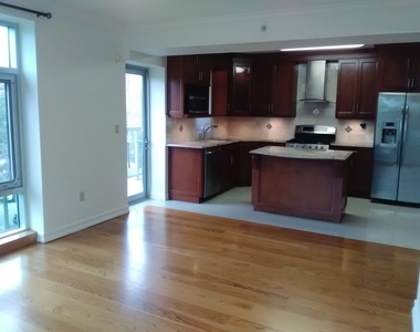 531 West 235th Street - Photo Thumbnail 2