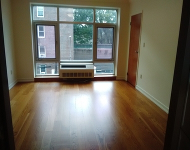 531 West 235th Street - Photo Thumbnail 13