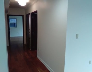 531 West 235th Street - Photo Thumbnail 9