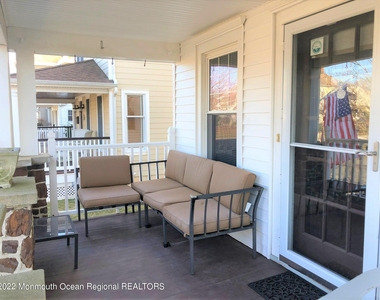 329 Washington Avenue - Photo Thumbnail 2