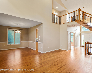 194 Pelican Court - Photo Thumbnail 20