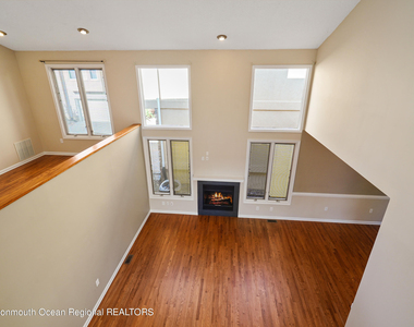 194 Pelican Court - Photo Thumbnail 36