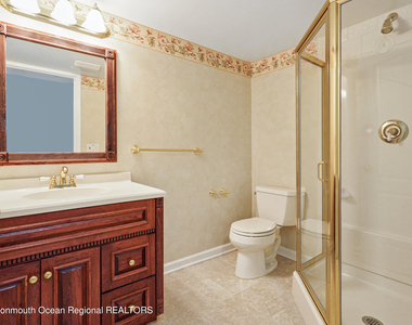 194 Pelican Court - Photo Thumbnail 46