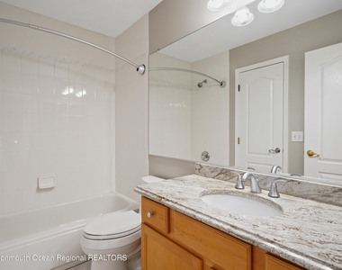 194 Pelican Court - Photo Thumbnail 42