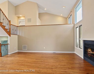 194 Pelican Court - Photo Thumbnail 21