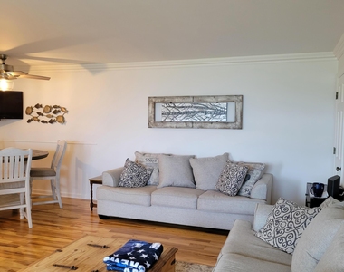 107 Wharfside Drive - Photo Thumbnail 6
