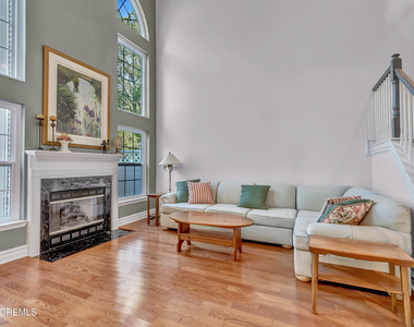 101 Tarpon Drive - Photo Thumbnail 8
