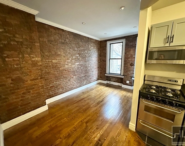 East 13th Street - Photo Thumbnail 1