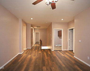 5034 W St Kateri Drive - Photo Thumbnail 21